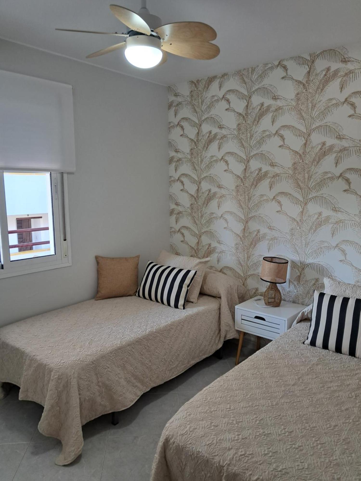 Playa Paseo Maritimo Apartment